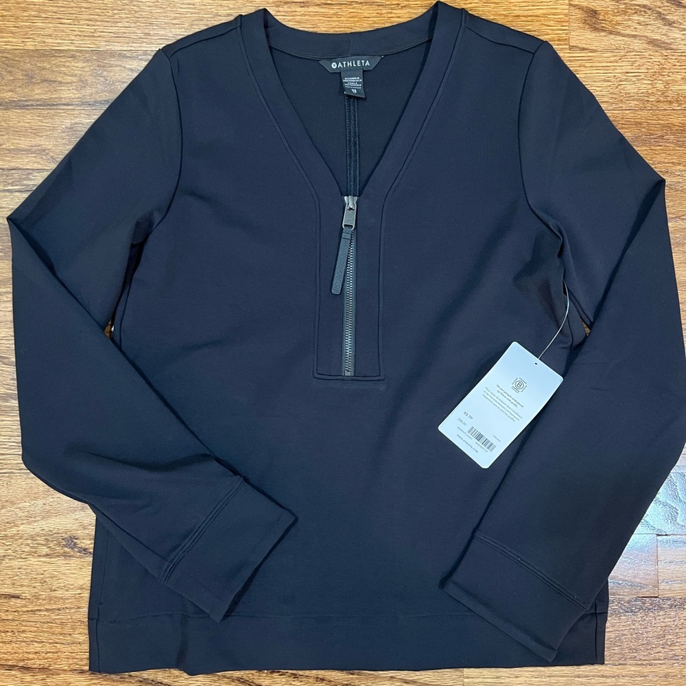 NWT Athleta Eastbound Half Zip Sweatshirt size extra small